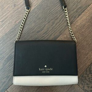 Kate Spade crossbody purse black and beige